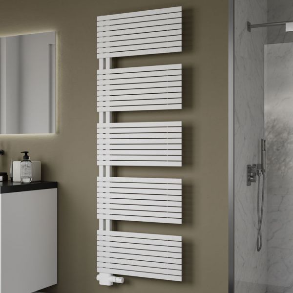 Corpotherma Filigro Up Paneelheizkörper - 76,5 cm, 405 Watt, Mittenanschluss