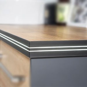 Stärke Waschtischplatte: 40 mm - mit 3-seitiger LED-Beleuchtung, 12V